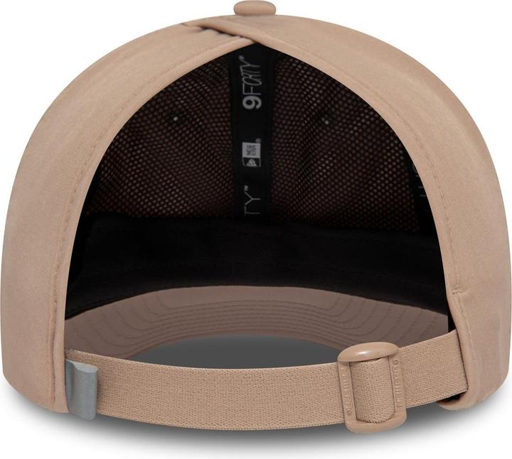 Immagine prodotto New Era 9Forty Schiena Aperta Marrone Cenere