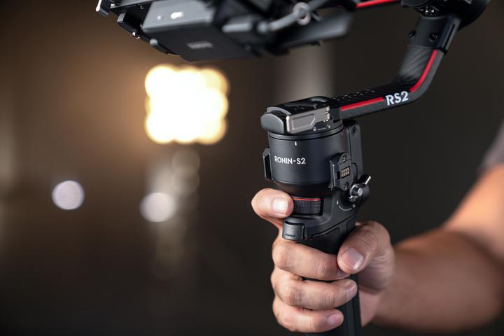 Produktbild DJI RS 2 (Spiegelreflexkamera, Systemkamera, 4.50 kg)