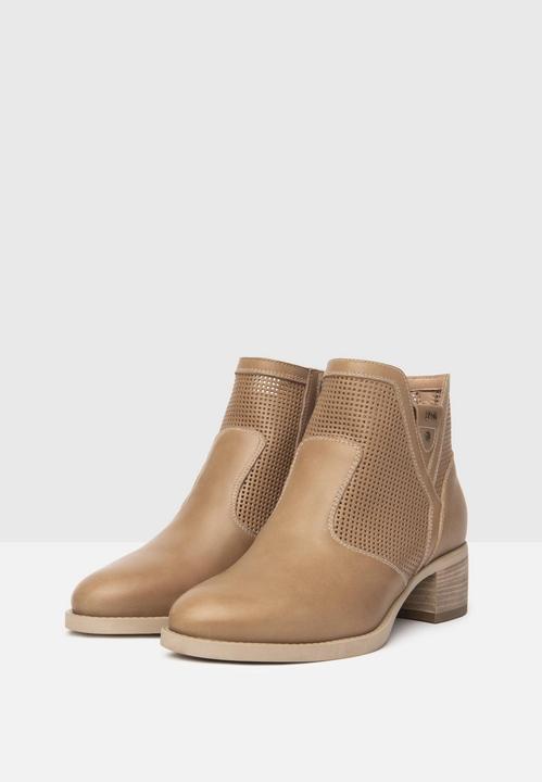 Actual product image Nero Giardini Stiefelette (39)