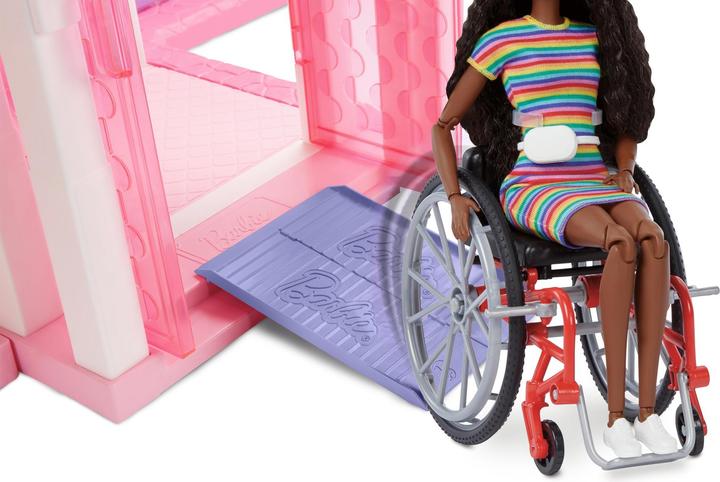 Image du produit Barbie Poupée Fashionistas (afro-américaine) avec fauteuil roulant