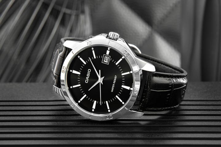 Immagine prodotto Casio MTP-V004L-1A (Orologio da polso analogico, 30 mm)