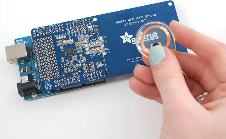 Produktbild Adafruit PN532 NFC/RFID Controller Shield for Arduino Extr