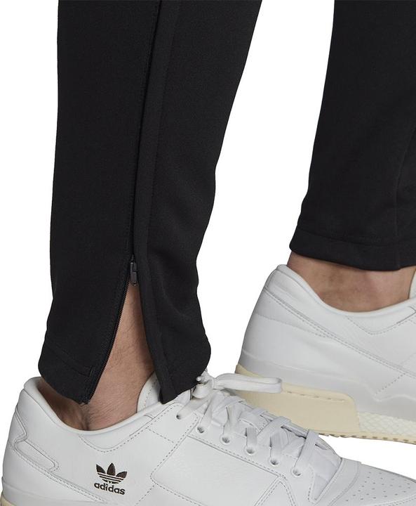 Actual product image adidas Entrada 22 Training Pants HC0332 Czarne M (M)