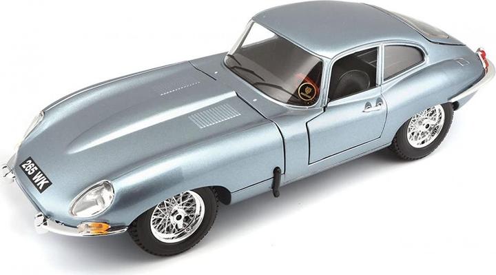 Actual product image Bburago Jaguar E Coupe