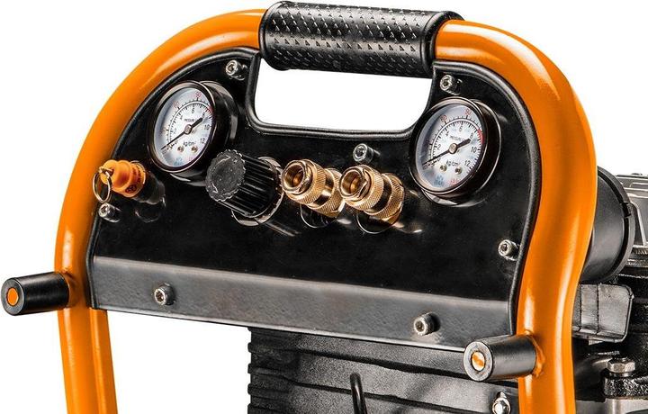 Actual product image Neo Tools Vertical oil compressor 40l, 230V (40 l)