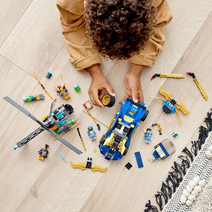 Produktbild LEGO Jays und Nyas Rennwagen EVO (71776, LEGO Ninjago)