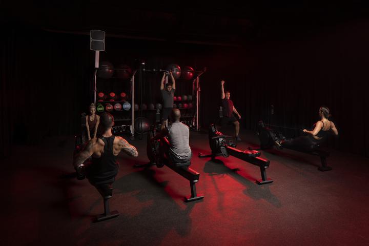 Actual product image Life Fitness Heat Rower LCD