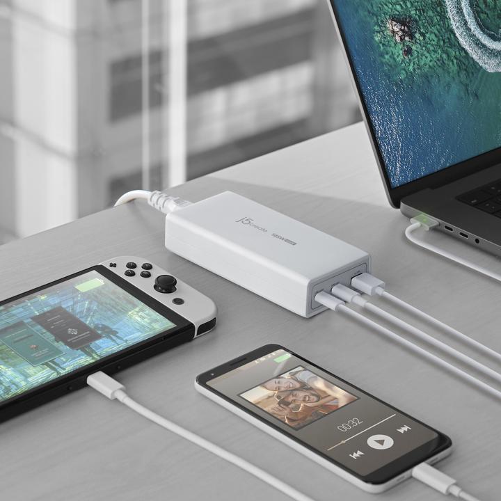 Actual product image j5Create JUP37185W 185W GaN PD 3.1 USB-C® 3-Port Charger-UK, Black, Indoor, AC, 20 V, White (185 W)