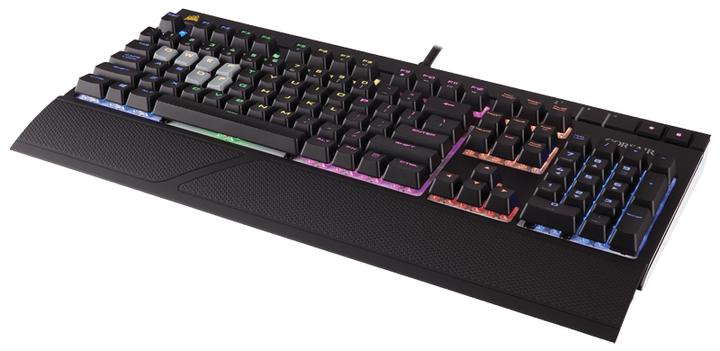 Produktbild Corsair Gaming STRAFE RGB (DE, Kabelgebunden)