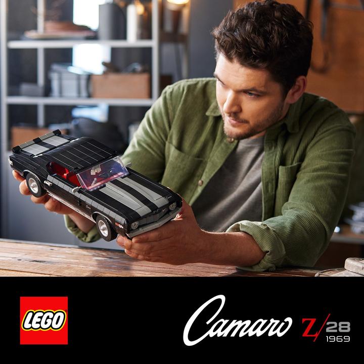 Image du produit LEGO Chevrolet Camaro Z28 (10304, LEGO difficiles à trouver)