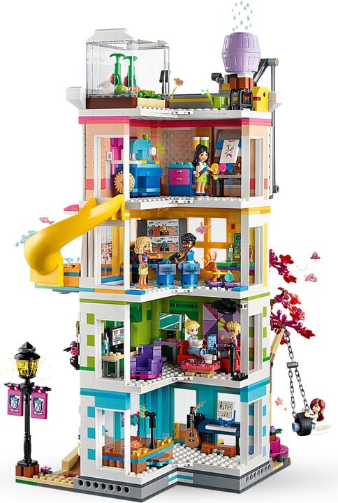 Produktbild LEGO Heartlake City Gemeinschaftszentrum (41748, LEGO Friends)