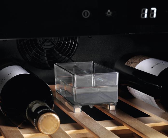 Image du produit AEG AWUS020B5B 5000 Armoire de mise en température des vins / jusqu'à 20 bouteilles