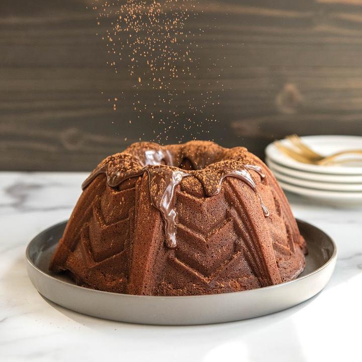 Actual product image Nordic Ware Baking tin Marquee Bundt Pan