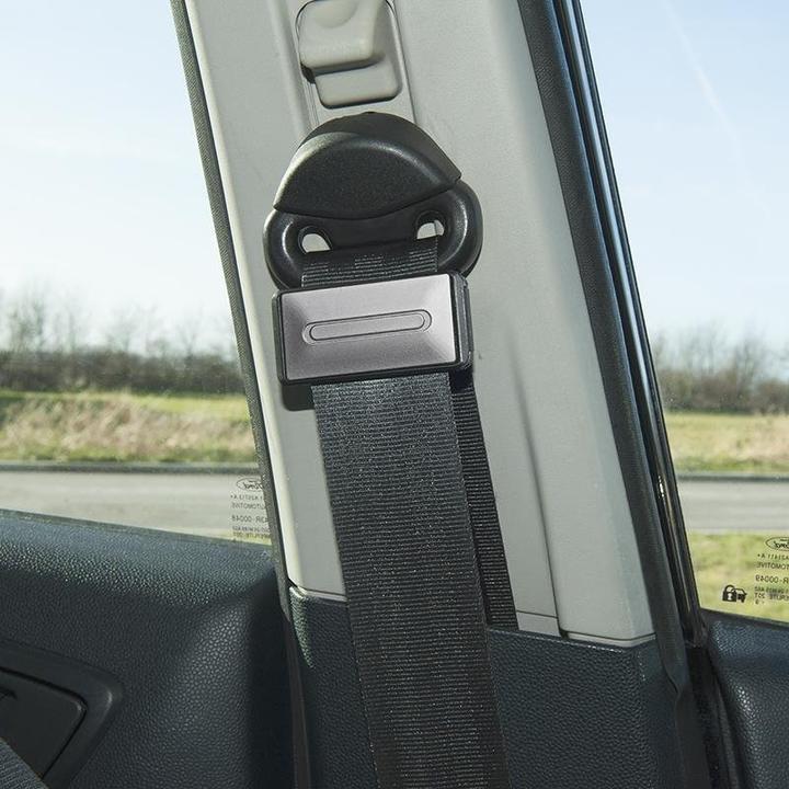 Actual product image ProPlus Seat belt clip set