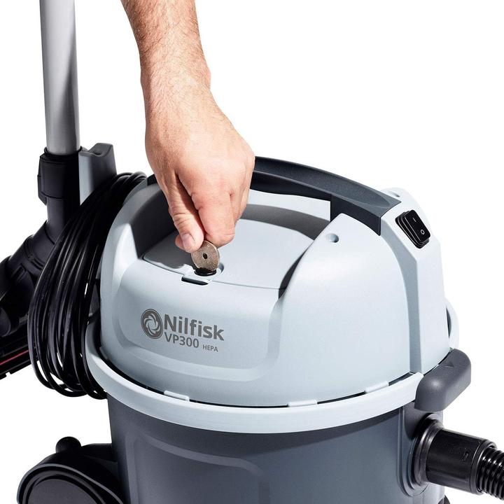 Actual product image Nilfisk VP302 (Dry vacuum cleaner)