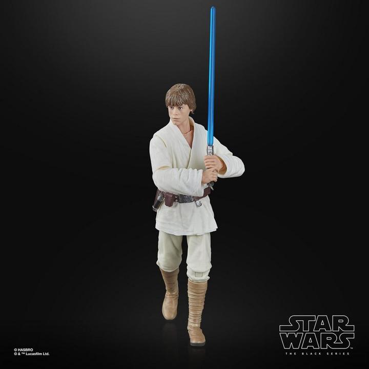 Actual product image Hasbro Star Wars Episode IV Black Series action figure Luke Skywalker 15 cm
