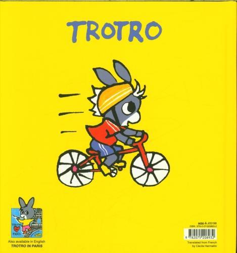 Actual product image Trotro loves sports (English, Guettier Bénédicte, 2024)