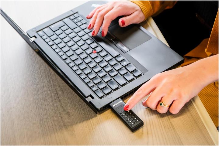 Image du produit Verbatim Keypad Secure (128 Go, USB-A, USB 3.1)
