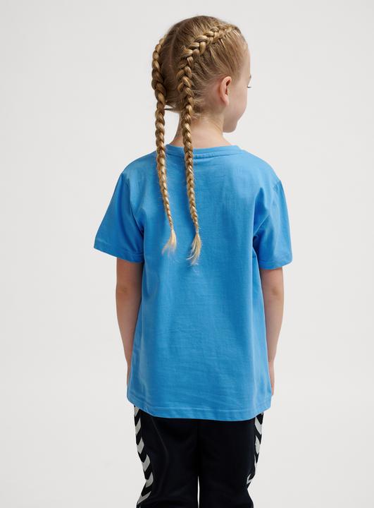 Actual product image hummel hmlTRES T-SHIRT S/S (104)