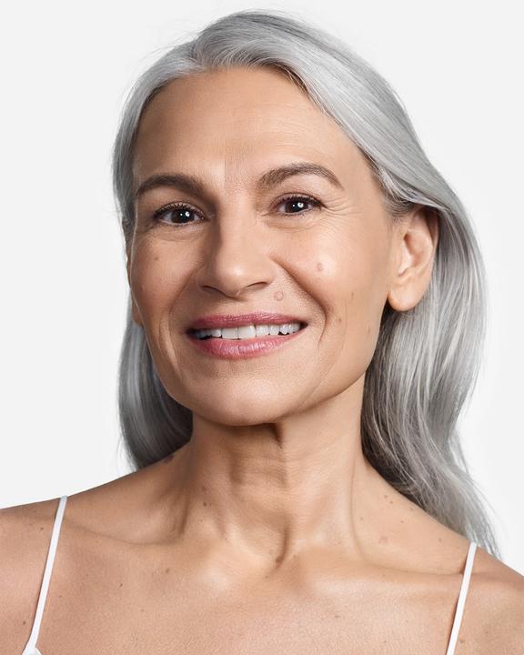 Produktbild Clinique Superbalanced (#CN10 Alabaster)