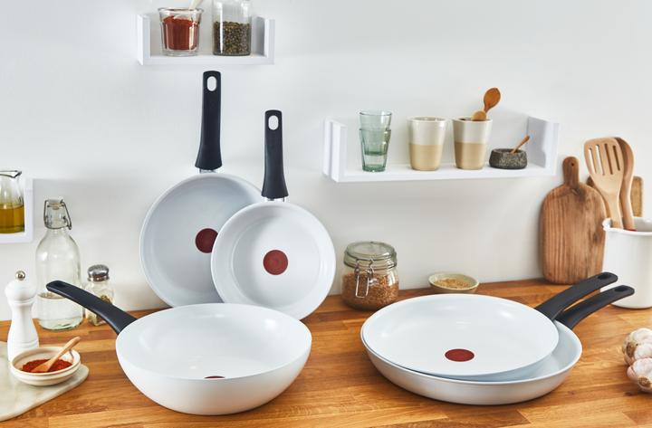 Image du produit Tefal Ceramic Control (28 cm, Poêle à frire, Aluminium)