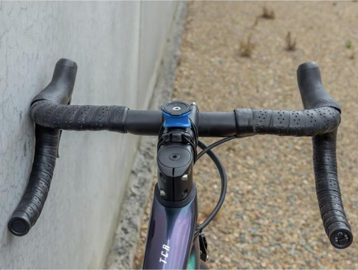 Actual product image Quad Lock Flat Bar Adaptor