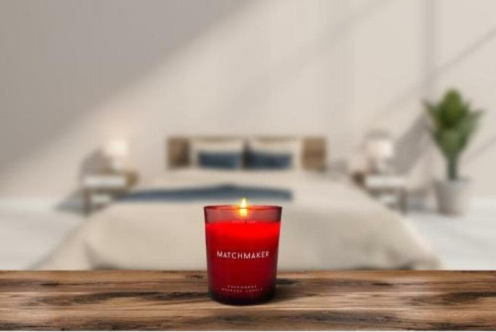 Produktbild Eye of Love Matchmaker Red Diamond Pheromone Massage Kerze (150 ml)