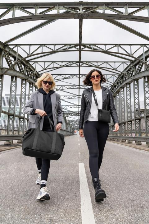 Image du produit reisenthel extralite weekender M mesh black (28 l)