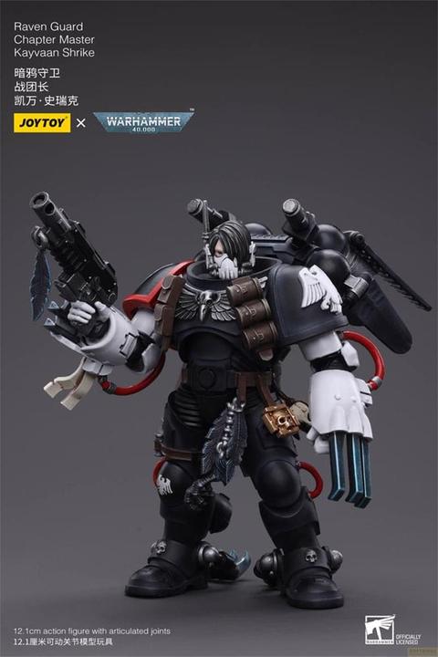 Image du produit Joy Toy Warhammer 40k figurine 1/18 Raven Guard Chapter Master Kayvaan Shrike 12 cm