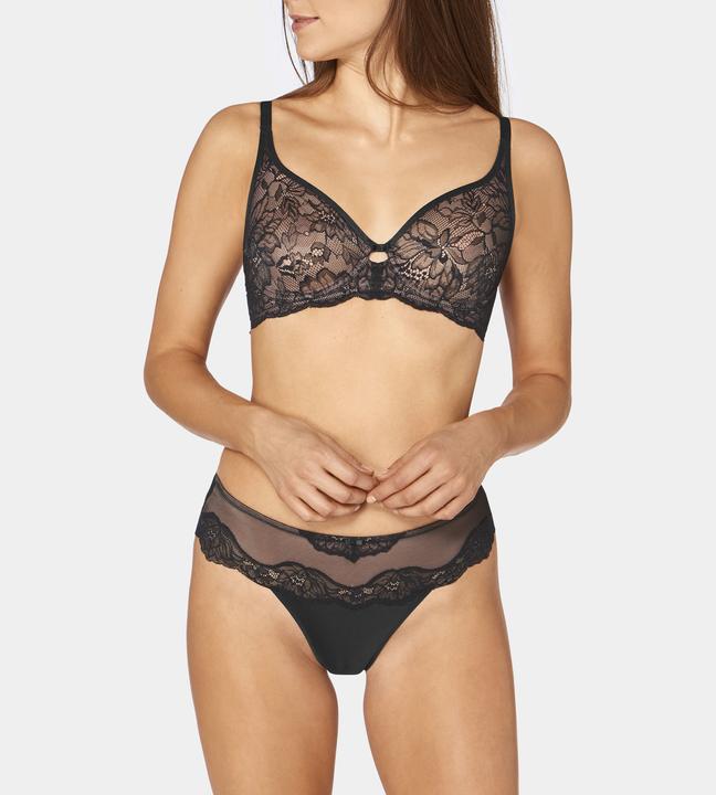 Immagine prodotto Triumph Fascino Amourette W02 (100 D, Confezione singola)