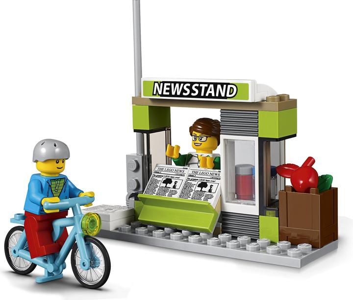 Actual product image LEGO City bus station (60154, LEGO City)