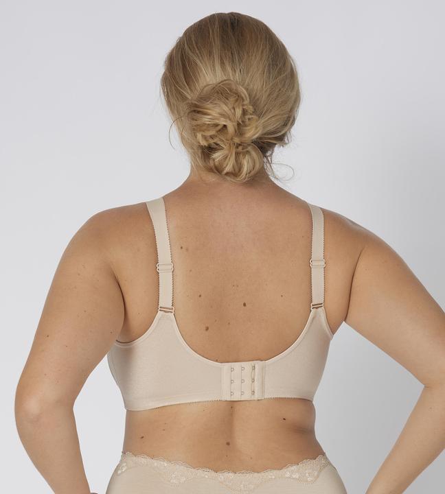 Actual product image Triumph Doreen + Cotton 01 N (105 E, Single pack)