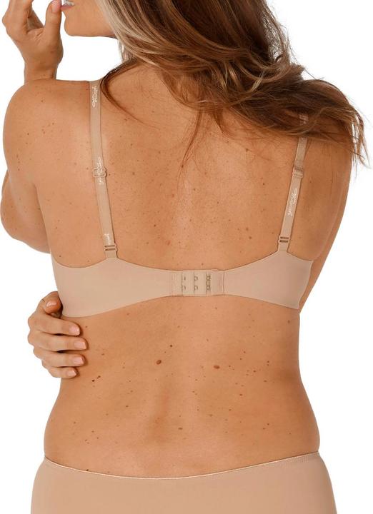 Immagine prodotto Triumph Corpo Make-Up WHP (75 B, Confezione singola)