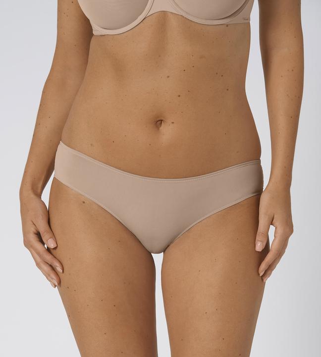 Actual product image Triumph Lovely Micro Brazilian Thong (M, Single pack)