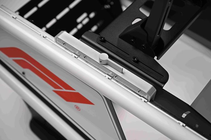 Produktbild Playseat Formula Intelligence F1 Edition - Realistisches und