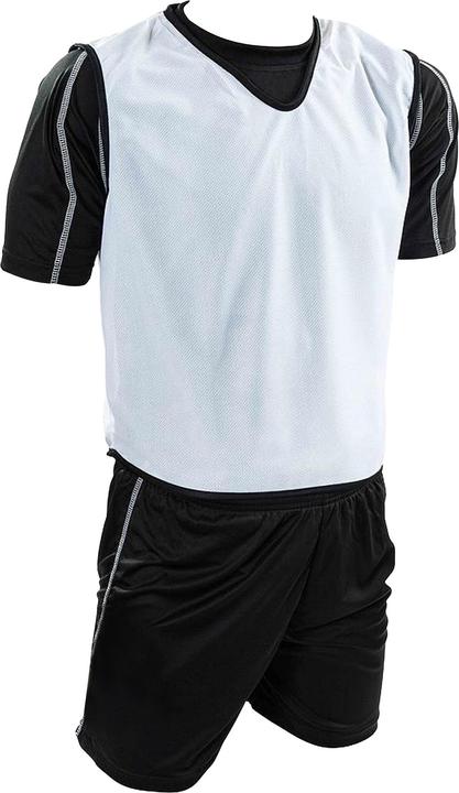 Produktbild Precision Trainingslatz Dreilagige Membrane