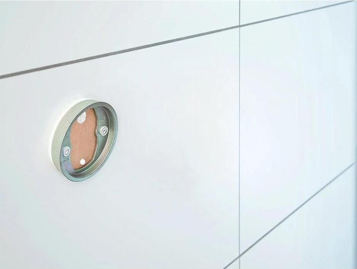 Image du produit tesa Porte-rouleau EKKRO avec solution adhésive sans perçage
