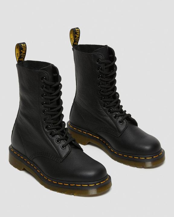 Actual product image Dr. Martens 1490 Virginia (39)