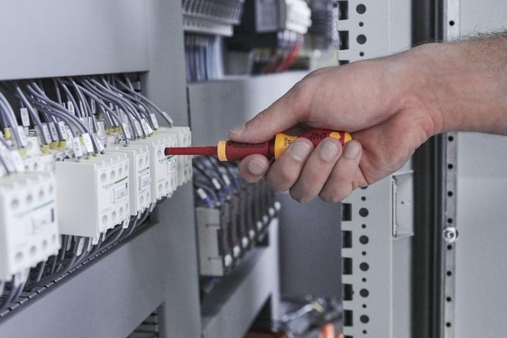 Actual product image Wiha Screwdriver (Phillipps cross recess (PH))