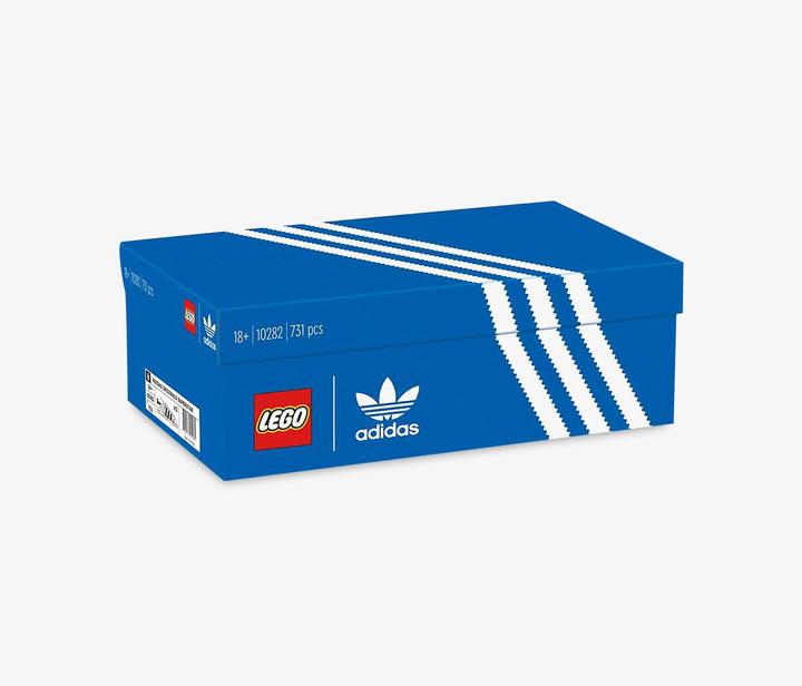 Actual product image LEGO Adidas Originals Superstar (10282, LEGO Icons)