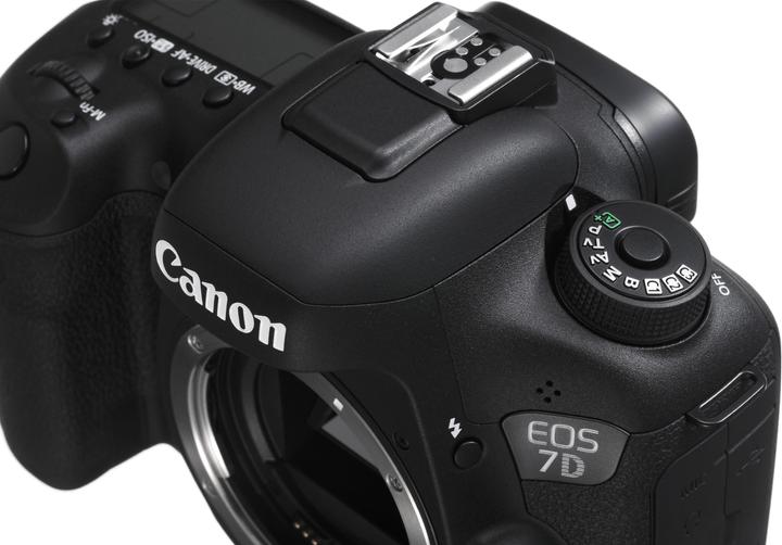 Image du produit Canon EOS 7D Mark II (20.20 Mpx, APS-C / DX)