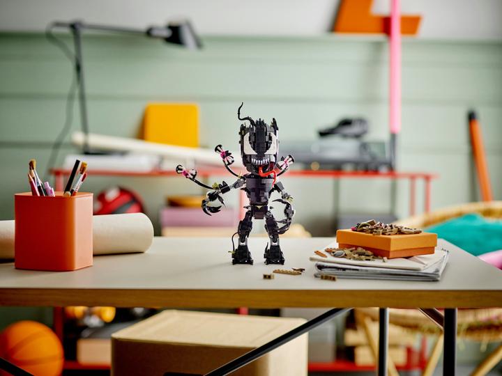 Image du produit LEGO Super Heroes - Venomized Groot (76249, LEGO Marvel)