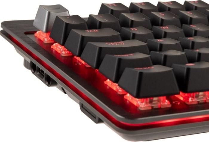 Actual product image Mountain Everest Core TKL Keyboard - MX Blue, ISO, DE Layout (DE, Cable)