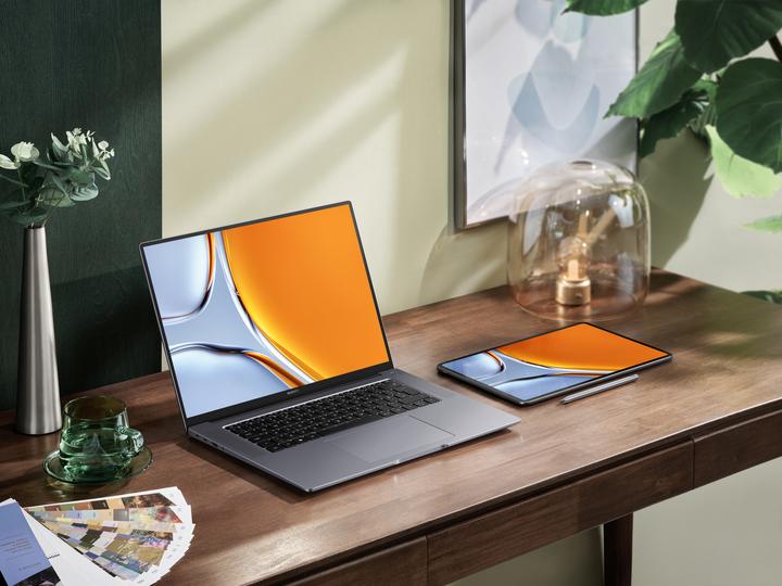 Produktbild Huawei MateBook 16s (16", Intel Core i7-12700H, 16 GB, 1000 GB, DE)