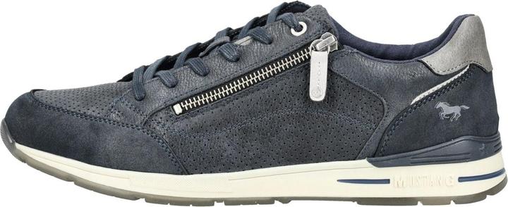 Actual product image Mustang Sneaker (45)