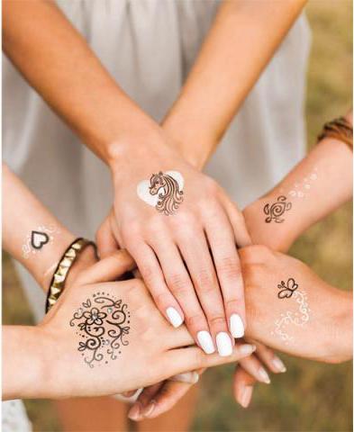 Actual product image La Dot Cosmetics Stamp tattoo stone medium ribal star