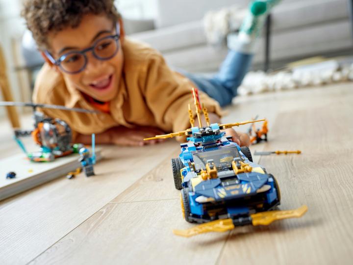 Produktbild LEGO Jays und Nyas Rennwagen EVO (71776, LEGO Ninjago)