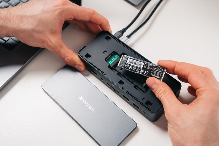 Image du produit Verbatim CDS-15SSD (USB-C, 15 Ports)