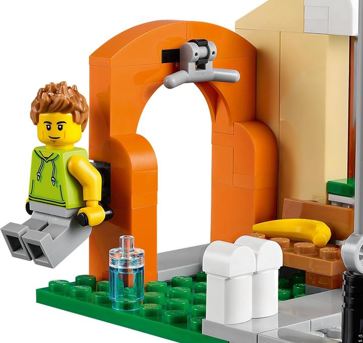 Immagine prodotto LEGO Strada commerciale della città con negozi 60306 (60306, LEGO City)