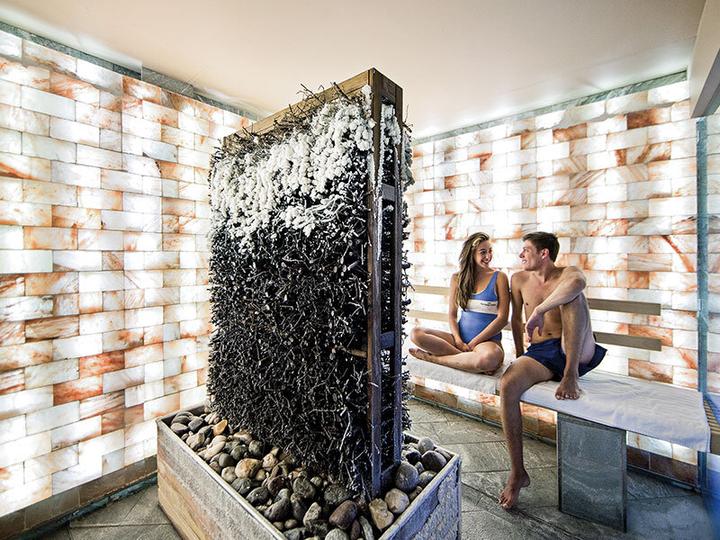 Actual product image Smartbox 1 day at the Pré Saint Didier spa: entry for 2 with lunch and spa kit (2 pers.)